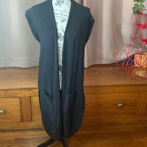 Black long shorts sleeve.   9/1